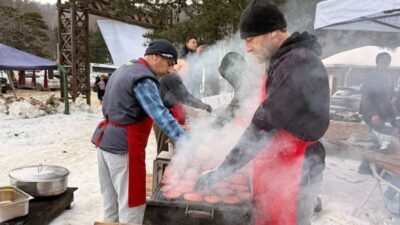 Kütahya’nın Domaniç ilçesinde eğitim dernekleri tarafından bu yıl ikincisi düzenlenen