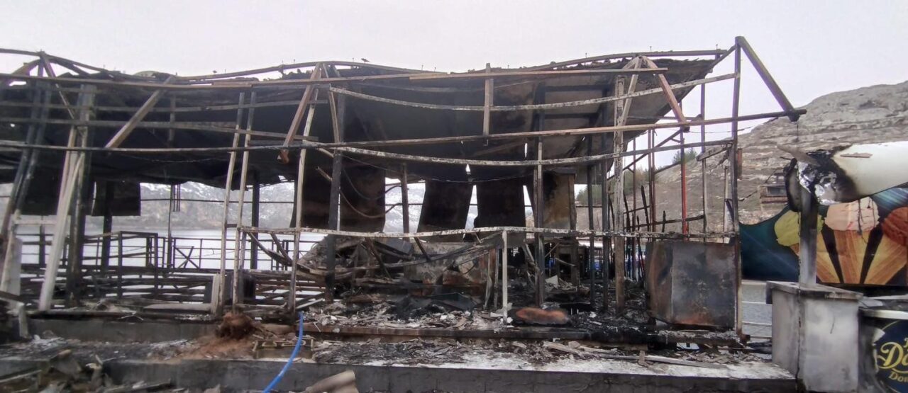 Şanlıurfa’nın Halfeti ilçesinde daha önce yangın çıkan Fırat Nehrinin üzerindeki