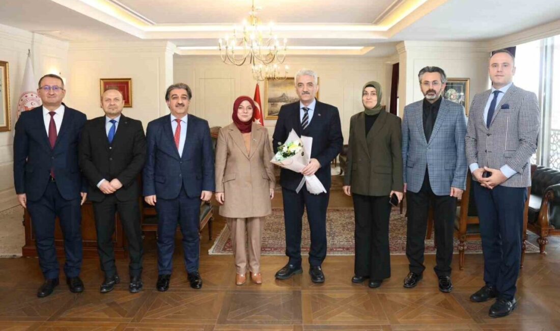 DÜZCE (İHA) – Düzce İl Milli Eğitim Müdürü Gülşen Özer