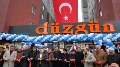 Düzgün Marketler zinciri 25’nci şubesini Palandöken ilçesi Yıldızkent Yeni bulvar