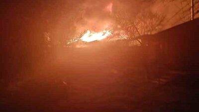 Edirne’nin Havsa ilçesine bağlı Naipyusuf köyünde akşam saatlerinde çıkan yangın