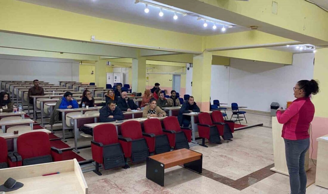 Balıkesir Üniversitesi Edremit Meslek Yüksekokulu’nda (MYO) öğrencilere yönelik hijyen eğitimi