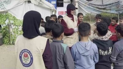 Eğitimciler Birliği Sendikası (Eğitim-Bir-Sen), Deniz Feneri Derneği ile birlikte Gazze’de