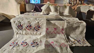 Elazığ Kent Müzesi bünyesindeki el işi ürünleriyle adeta geçmişe ışık