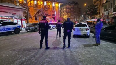 Elazığ’da polis ekipleri tarafından gece saatlerinde yapılan geniş çaplı asayiş