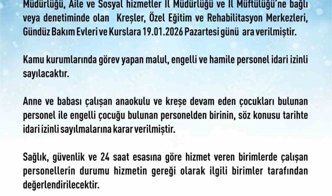 Elazığ’da etkisini sürdüren yoğun kar yağışı ve buzlanmadan dolayı, Elazığ