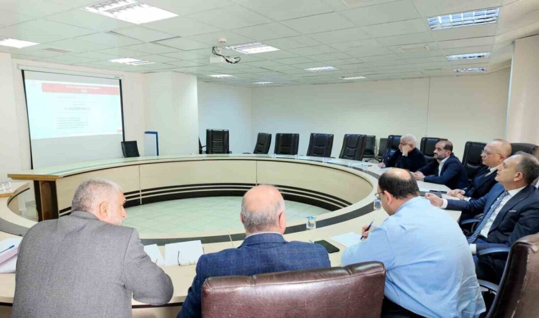 Elazığ’da, sağlık müdürlüğüne bağlı sağlık tesisleri değerlendirildi. Elazığ İl Sağlık