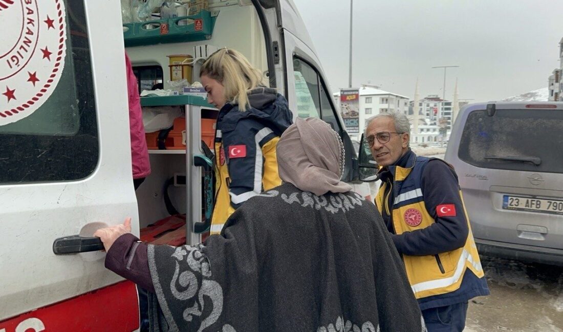 Elazığ’da bir sitede meydana gelen doğal gaz zehirlenmesi paniğe neden