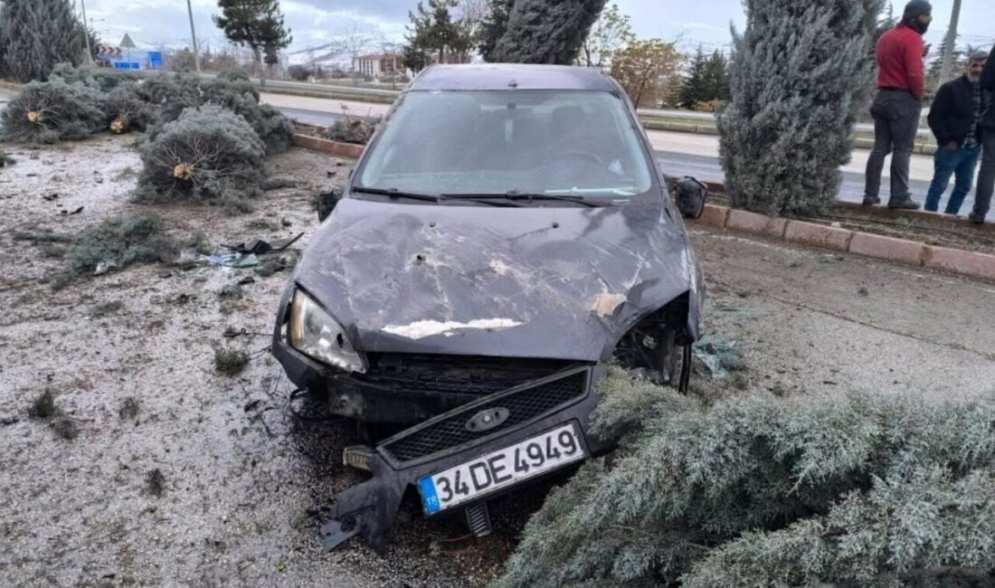 Elazığ’da meydana gelen trafik kazasında 1 kişi yaralandı. Kaza, Cahit
