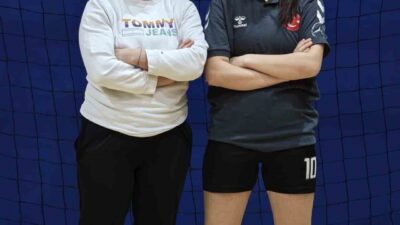 Elazığ Gençlik ve Spor Kulübü sporcusu Ecrin Kehya, U16 Hentbol