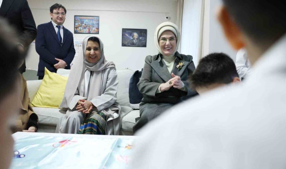 Cumhurbaşkanı Recep Tayyip Erdoğan’ın eşi Emine Erdoğan, Bahçelievler’de, Aile ve