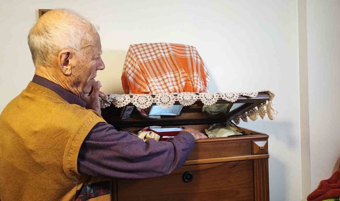 Adana’da eşi ölen 88 yaşındaki görme ve duyma engelli adam,