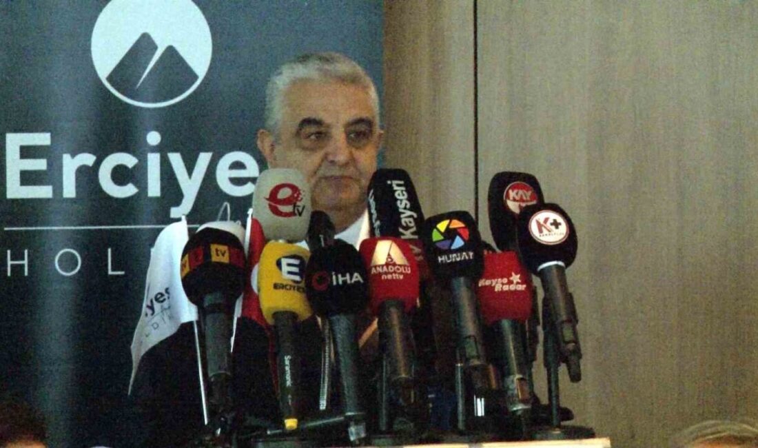 Erciyes Anadolu Holding CEO’su Özcan Özyurt, düzenlediği basın toplantısında yaptığı