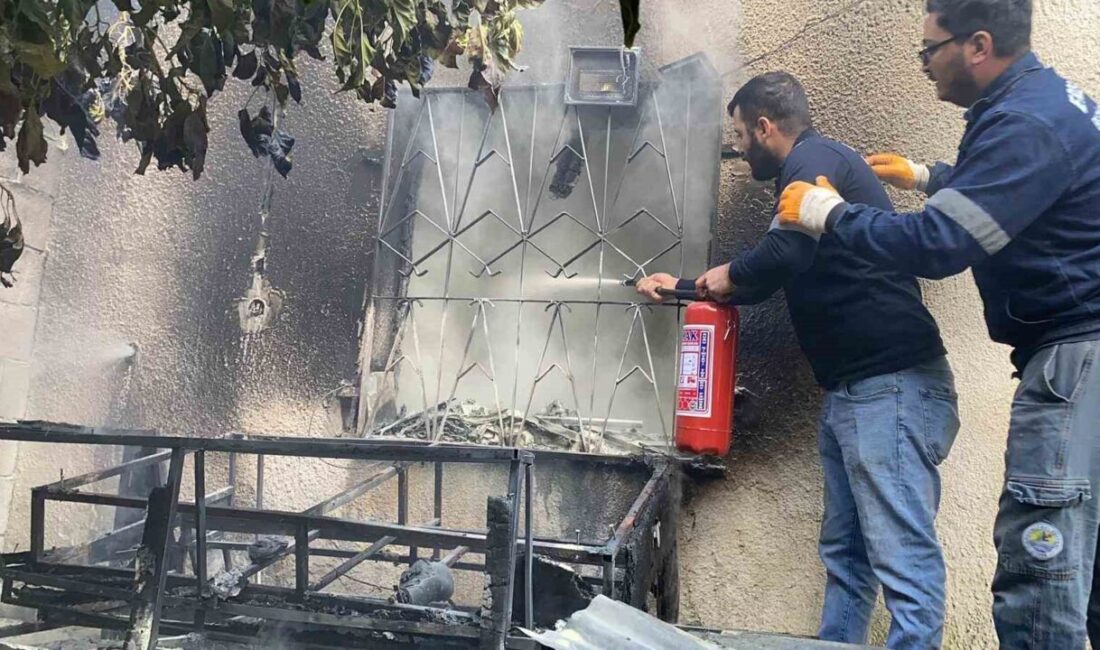 Mersin’in Erdemli ilçesinde müstakil bir evde çıkan yangın, belediye personelinin