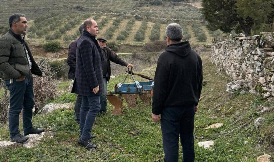 Manisa Büyükşehir Belediyesi Kula İlçe Koordinatörlüğü, ilçenin mahallelerinde yürütülen hizmet