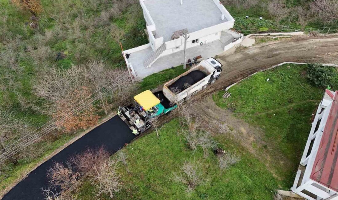 Sakarya Büyükşehir Belediyesi, tarihi bir dönemin yaşandığı asfalt çalışmaları çerçevesinde