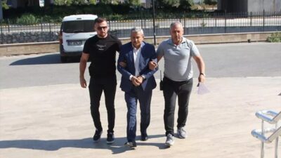 Antalya’nın Serik ilçesindeki bir düğünde, eski ilçe belediye meclis üyesi