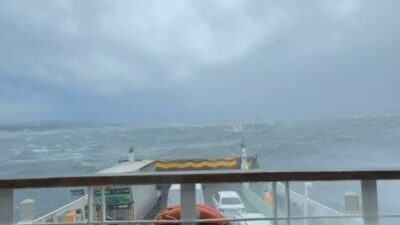 Yalova’da Topçular’dan 11.20’de Eskihisar’a gitmek için yola çıkan ve fırtınaya