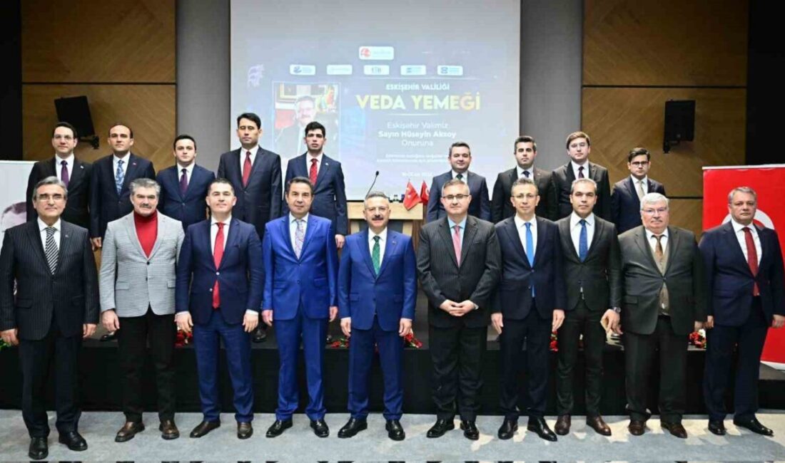 Son yayımlanan kararname ile Mülkiye Başmüfettişliği görevine atanan Vali Hüseyin