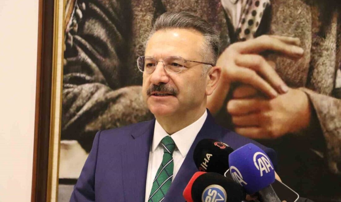 Eskişehir Valisi Hüseyin Aksoy, 3 ilçede yeni hükümet konaklarının yapımının