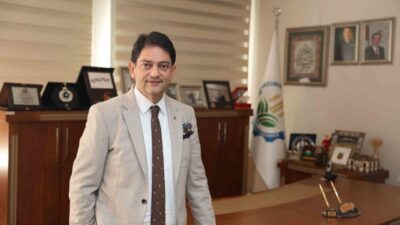 Erzurum Ticaret Borsası (ETB) Yönetim Kurulu Başkanı Hakan Oral, 10