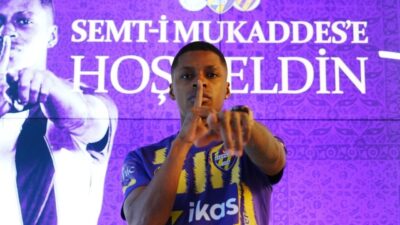 Eyüpspor, Ukrayna ekibi Dinamo Kiev’de forma giyen Kolombiyalı futbolcu Angel