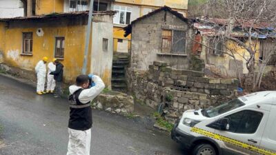 Eyüpsultan’da bir gecekonduda çıkan yangında 65 yaşındaki Eray Yavaş hayatını