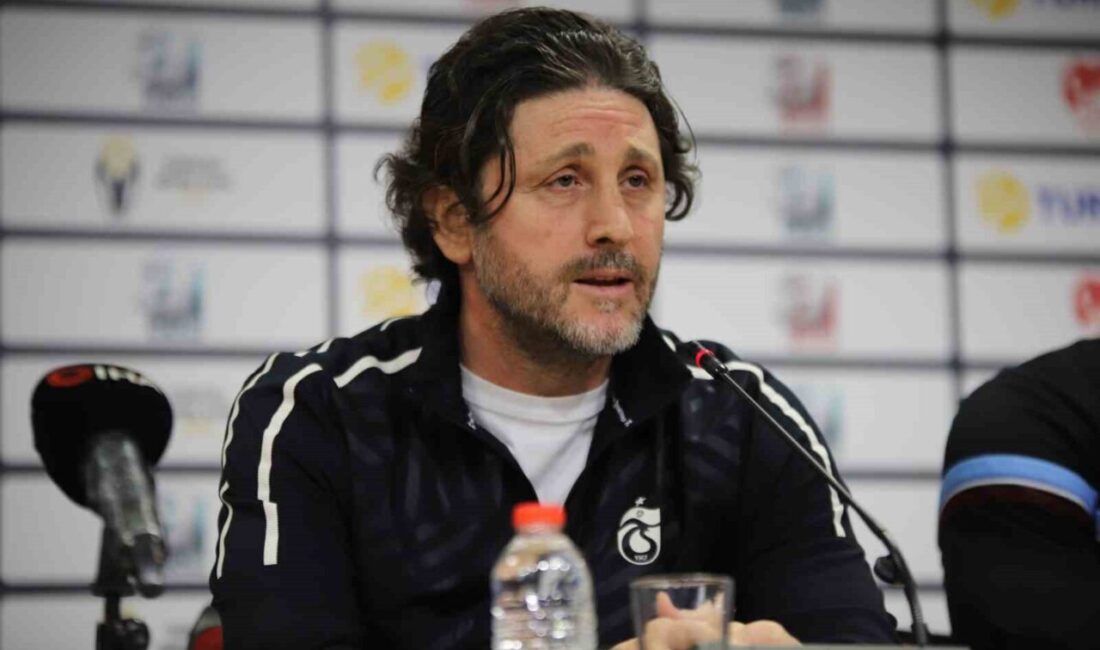 Trabzonspor Teknik Direktörü Fatih Tekke, Turkcell Süper Kupa yarı finalinde