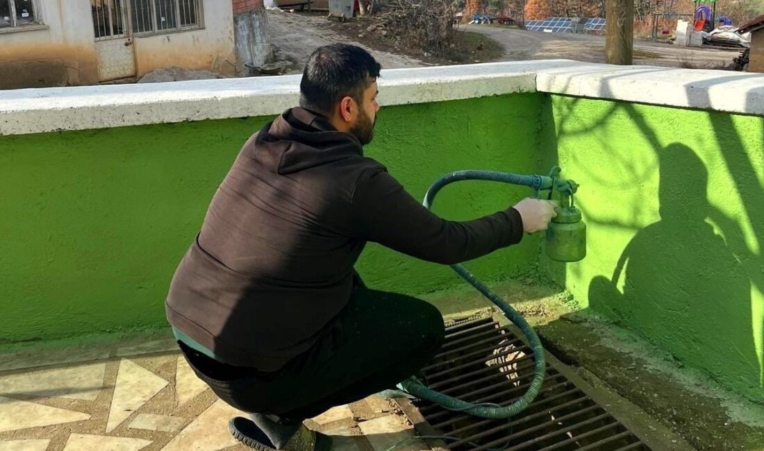 Kütahya’nın Saklar Köyü Camii İmam Hatibi Celal Arslan, görev yaptığı