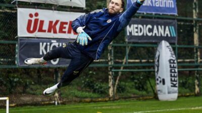 Fenerbahçe, Trendyol Süper Lig 19. haftasında Göztepe ile oynayacağı maçın