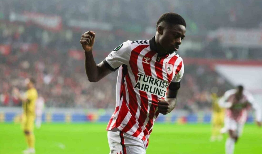 Fenerbahçe, anlaşma sağladığı Anthony Musaba’nın lisansını çıkardı. Fenerbahçe, 2. transfer