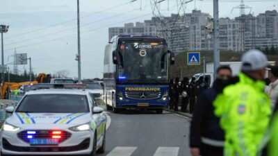 Fenerbahçe takım otobüsü, Turkcell Süper Kupa finali için müsabakanın oynanacağı