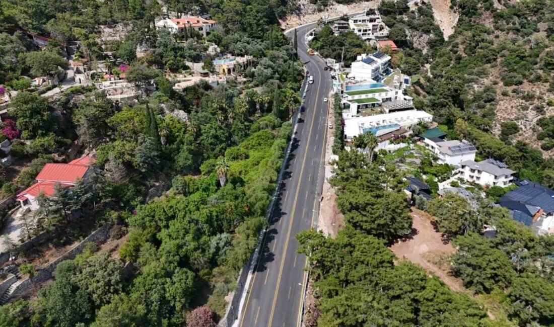 Muğla Büyükşehir Belediyesi’nin Fethiye-Ölüdeniz bölgesinde başlattığı yol, altyapı ve çevre