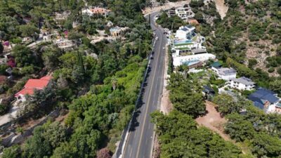 Muğla Büyükşehir Belediyesi’nin Fethiye-Ölüdeniz bölgesinde başlattığı yol, altyapı ve çevre