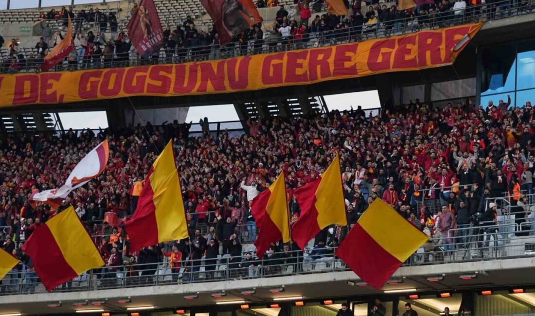 Galatasaray Teknik Direktörü Okan Buruk, Turkcell Süper Kupa yarı finalinde