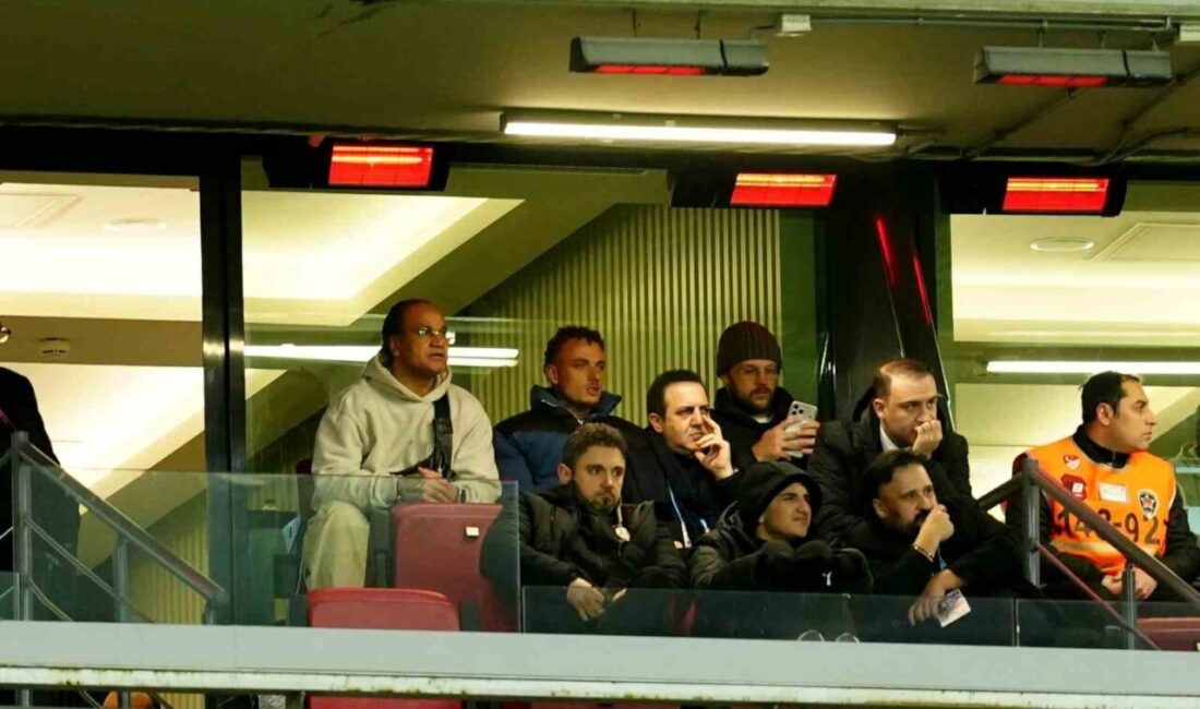 Galatasaray’ın yeni transferi Hollandalı futbolcu Noa Lang, Fatih Karagümrük maçını