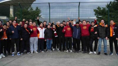 Galatasaraylı taraftarlar, Fenerbahçe ile oynanacak Turkcell Süper Kupa final maçı