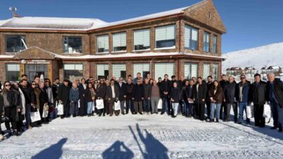 Niğde Valisi Cahit Çelik; 10 Ocak Çalışan Gazeteciler Günü dolayısıyla