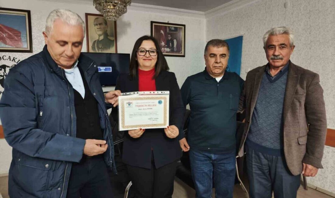 KIRŞEHİR (İHA) – Kırşehir’de gazeteci Burcu Öztürk; Türk Ocakları tarafından