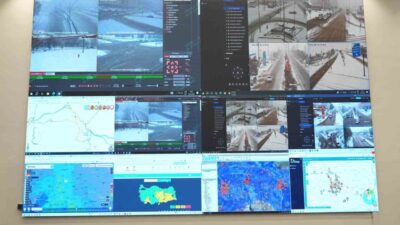 Son yılların en yoğun kar yağışlarını alan Gaziantep’te ulaşımın aksamaması