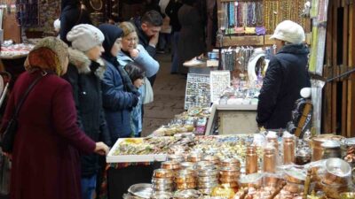 Türkiye’nin önemli turizm destinasyonlarından Gaziantep’in asırlık çarşılarında yarıyıl tatili yoğunluğu