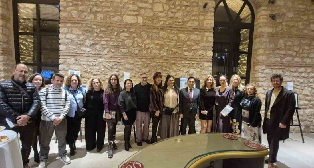 İstanbul Yeni Yüzyıl Üniversitesi Güzel Sanatlar Fakültesi öncülüğünde düzenlenen, farklı