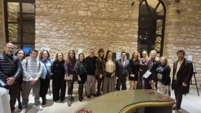 İstanbul Yeni Yüzyıl Üniversitesi Güzel Sanatlar Fakültesi öncülüğünde düzenlenen, farklı