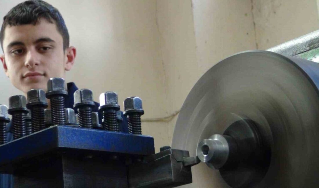 Savunma sanayinde Milli Yetkinlik Hamlesi Projesi kapsamında yürütülen ELMAS Programına