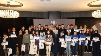 Gebze Belediyesi’nin 41 Genç Programı’nda 10. dönem tamamlanırken, öğrenciler depreme