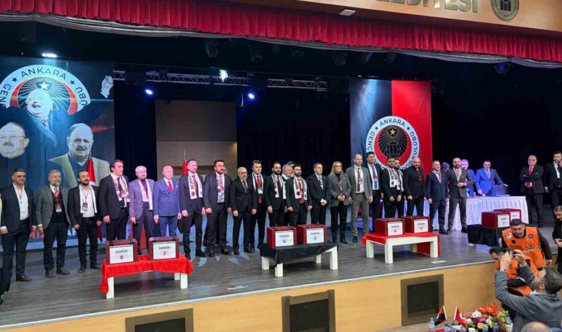 Gençlerbirliği’nin olağanüstü seçimli genel kurul toplantısında mevcut başkan Arda Çakmak