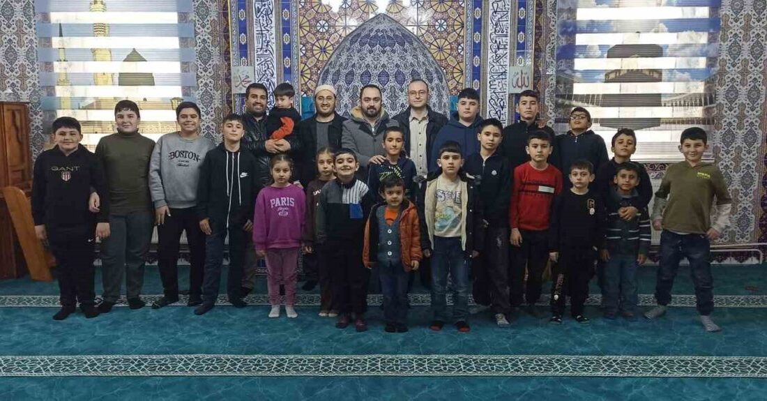 Afyonkarahisar Emirdağ Müftülüğü Gençlik Koordinatörlüğü tarafından, yarıyıl tatilinde olan öğrencilere