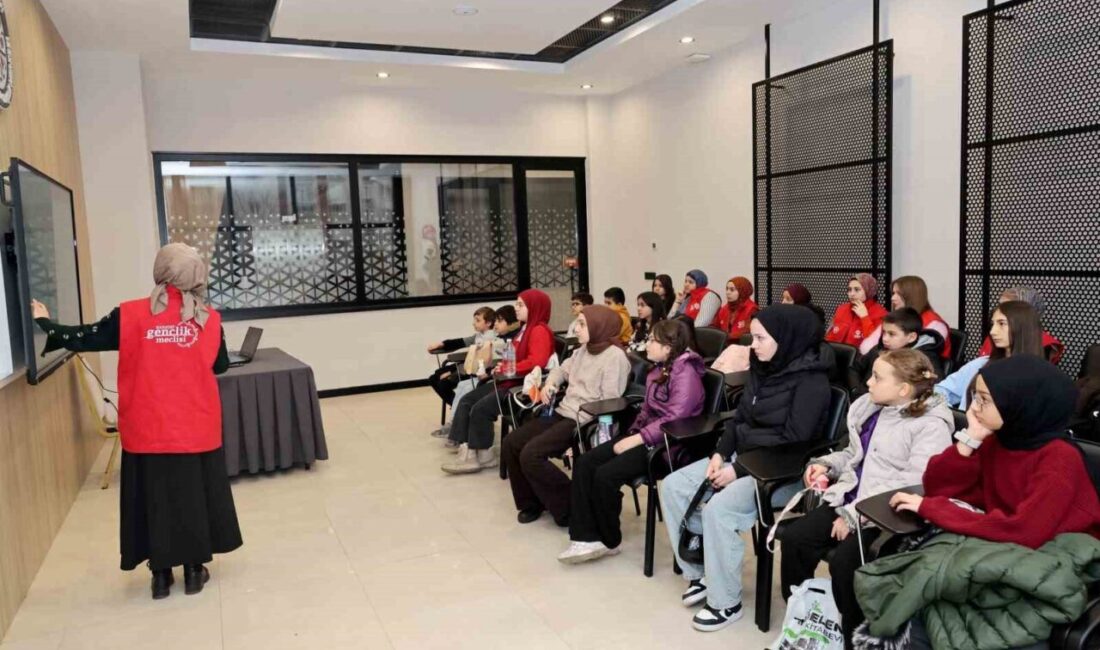 Konya’nın merkez Karatay İlçe Belediyesi Gençlik Meclisi tarafından yarıyıl tatiline