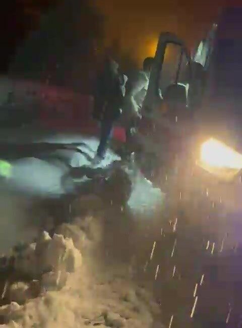 Batman’ın Gercüş ilçesinde yoğun kar yağışı ve tipide mahsur kalan