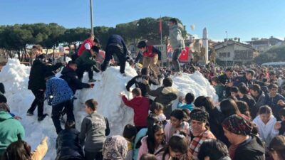 Uzun yıllardır kar yağışı görülmeyen Aydın’ın Germencik ilçesinde, yarıyıl tatiline